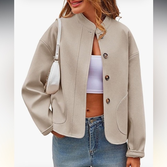 NWOT Short Pea Coats Oversized  Casual Bomber Jackets with Pockets medium - Picture 1 of 6